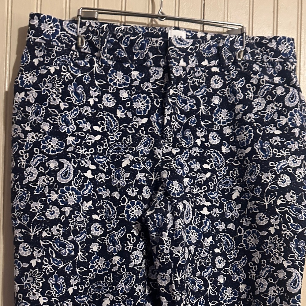 GAP Blue and White Floral Skinny Ankle Pants